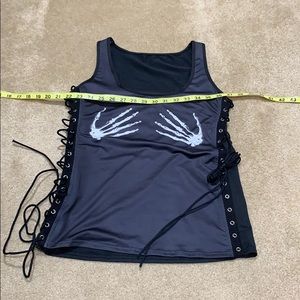Skeleton Hands Tank